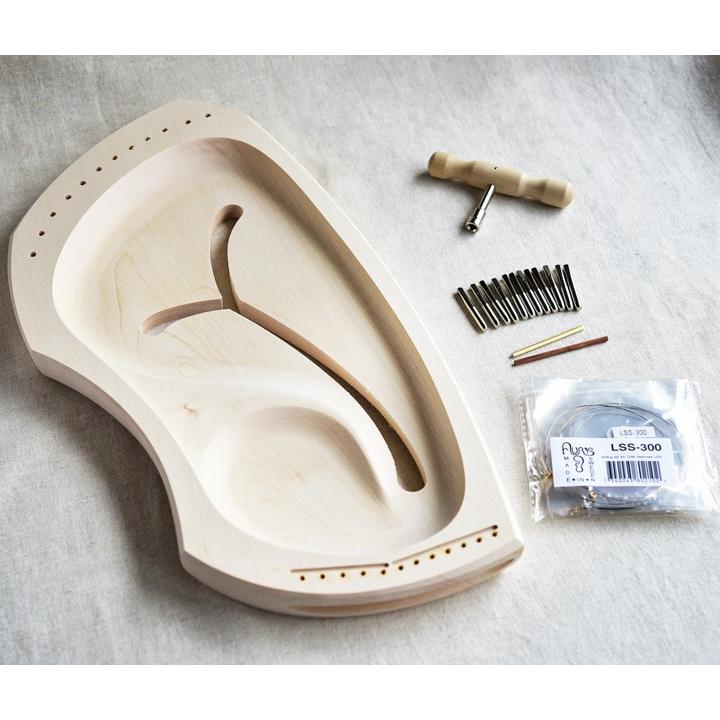 【美品 値下げ】AURIS 12弦ライアー　スウェーデン製 美品 値下げ】AURIS 12弦ライアー スウェーデン製