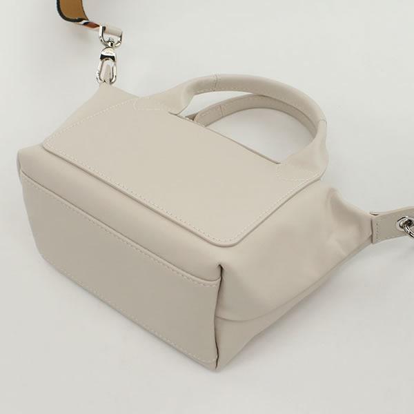 Longchamp ロンシャン ハンドバッグ ショルダーバッグ 1500 レザー ベージュの画像