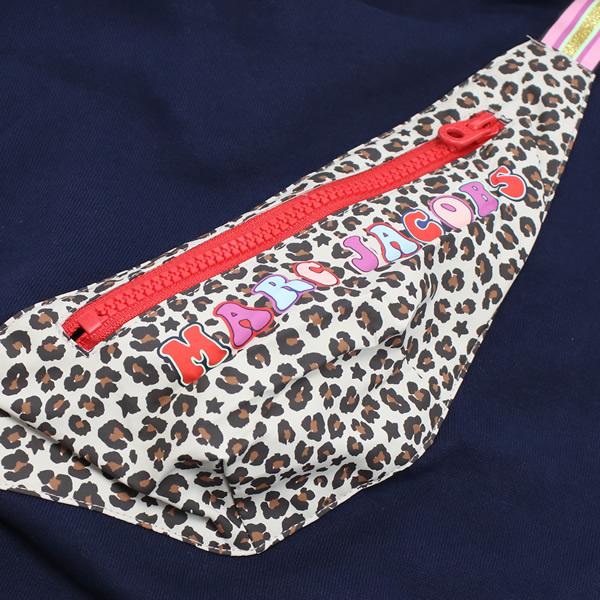 【並行輸入品】 MARC JACOBS マークジェイコブス パーカー W12413 キッズ NAVY ネイビーの画像