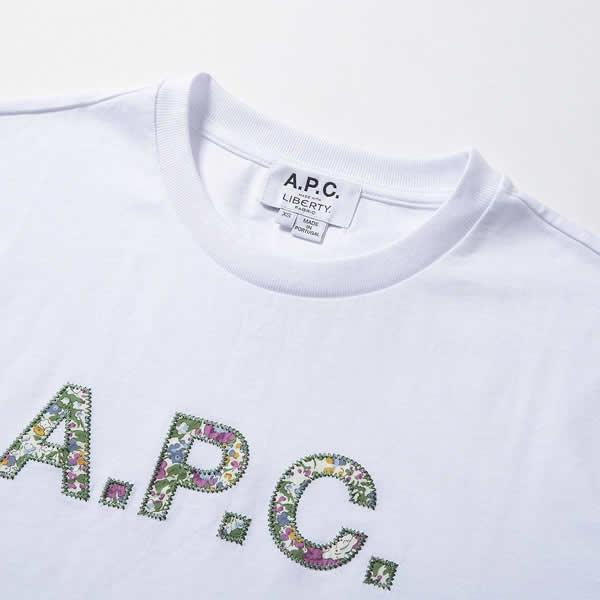A.P.C.（アーペーセー） A.P.C 半袖Tシャツ COFDW F26241 FLORAL W'S T
