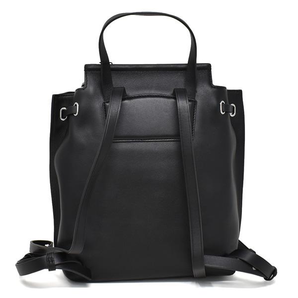 MARC JACOBS（マーク・ジェイコブス） バッグ リュック M0010061 001