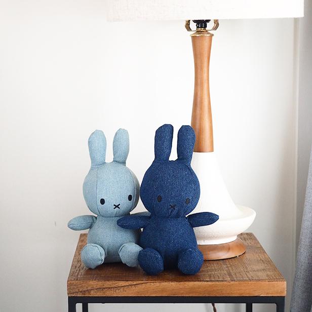 公式ショップ)スタイリッシュなデニム生地のぬいぐるみ ミッフィー BON