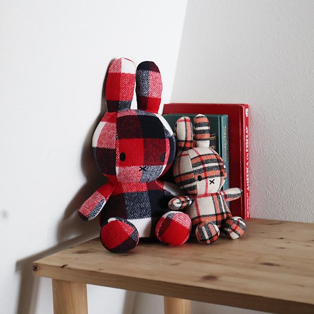 公式ショップ)やわらかいフランネル生地のチェック柄ぬいぐるみ