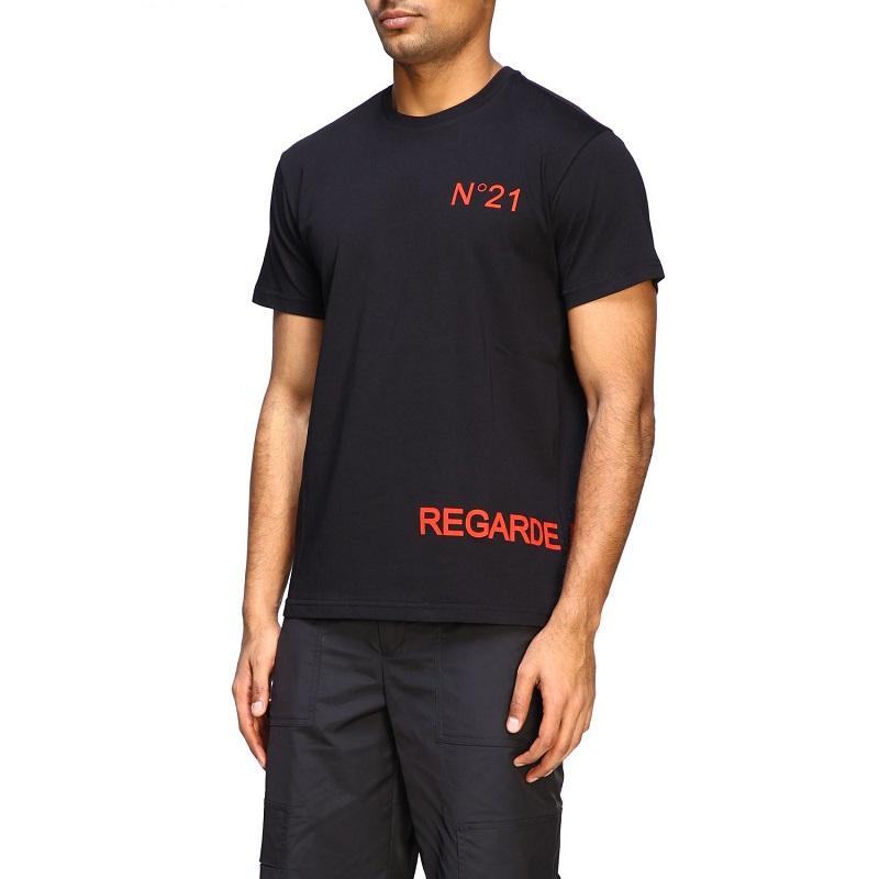 N゜21（ヌメロヴェントゥーノ） ’REGARDE MOI’ プリントTシャツ ブラック :F02263179000:マルジェラコレクション