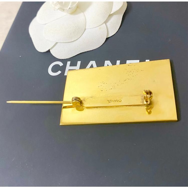 シャネル ヴィンテージ ブローチ ロゴプレート ココマーク CC スクエア
