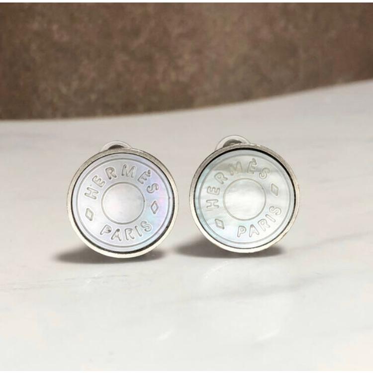 エルメス イヤリング セリエ シェル 貝殻 シルバー 銀 ロゴ 丸 ピアス  