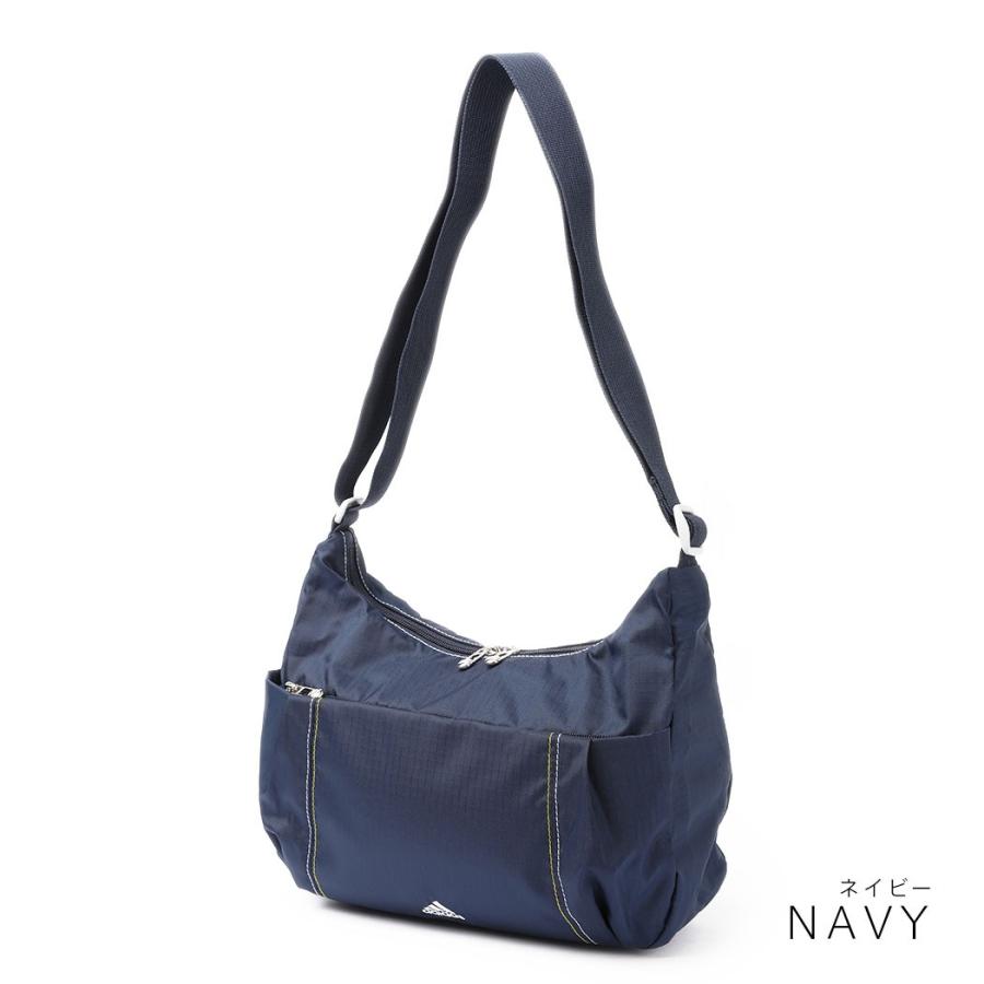 あ－ちゃんです‼️ノベルティ斜め掛けショルダーバッグ ❤️ adidas（アディダス） （メンズ、レディース）ショルダーバッグ