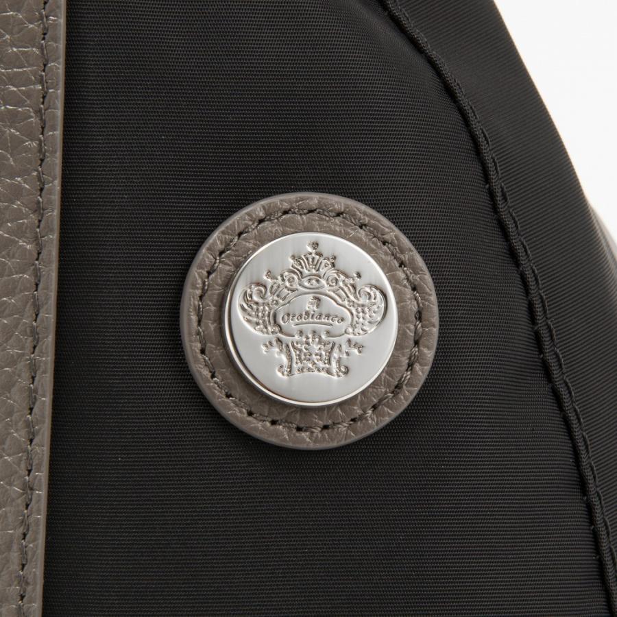 美品Orobianco ナイロン×レザー ロゴ金具 A4可 ビジネス 伊製 ボディバッグ 無料ラッピング オロビアンコ orobianco モノレール