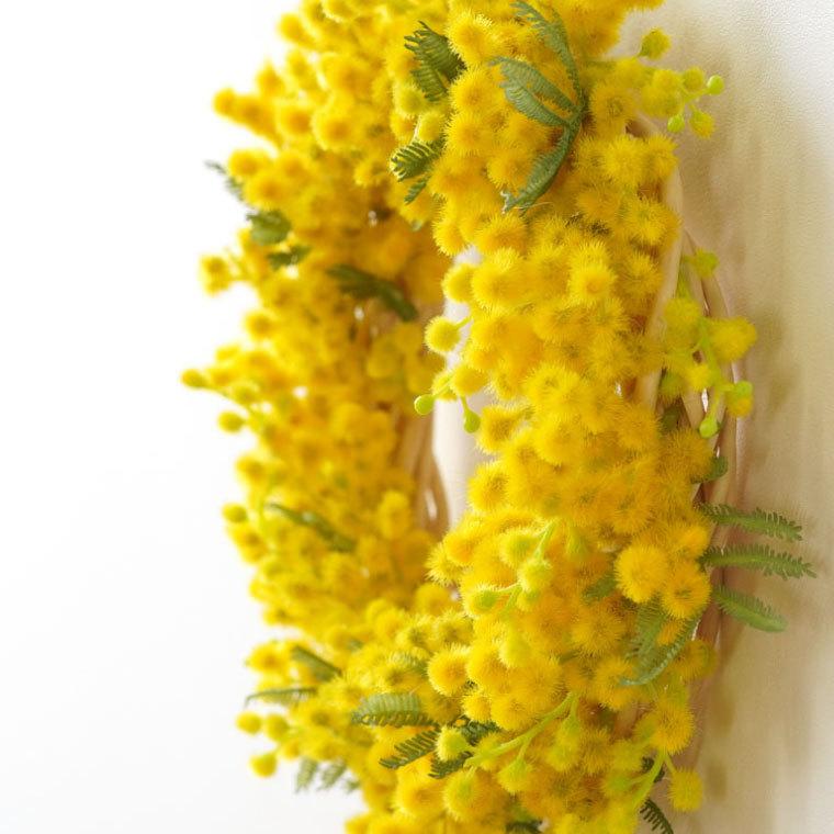 母の日 22 早割 花 ふわふわ ミモザ リース 結婚祝い 女性 誕生日 ギフト お花 退職 プレゼント 母 引っ越し祝い 友人 30代 40代 50代 Art 02 横浜花まりかフラワーギフト専門店 通販 Yahoo ショッピング