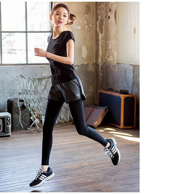 スポーツウェア レディース パンツ ランニングウェア トレーニングウェア ショートパンツ一体型 レギンス ヨガ スポーツ ウェア 美脚 可愛い ウエア Ladies84 Marineblue 通販 Yahoo ショッピング