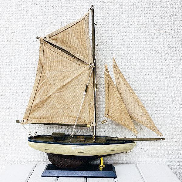 木製ヨット（組立タイプ） アンティーク調ヨット ロングキール