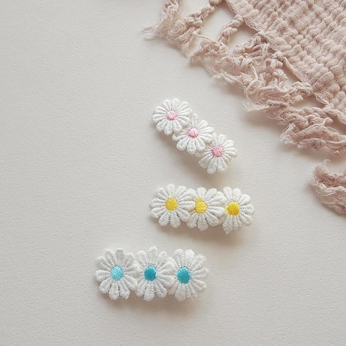 ヘアクリップ キッズ 女の子 ベビー フラワーモチーフ ヘアピン