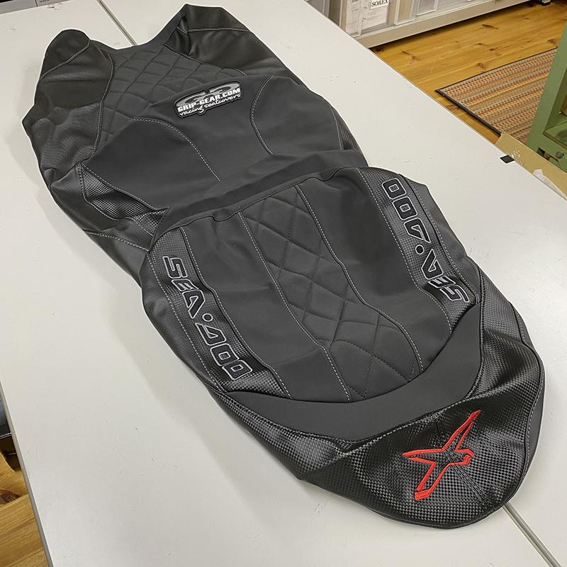 GRIP-GEAR(グリップギア) シートカバー RXT-X300用(2022モデル GRIP-GEAR(グリップギア) シートカバー RXT-X300用(2022モデル