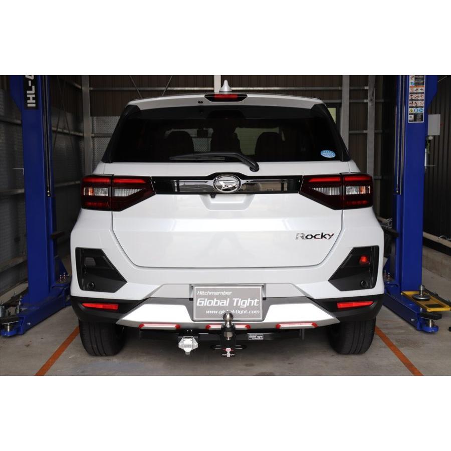 Global Tight（グローバルタイト）DAIHATSU ロッキー用ヒッチメンバー