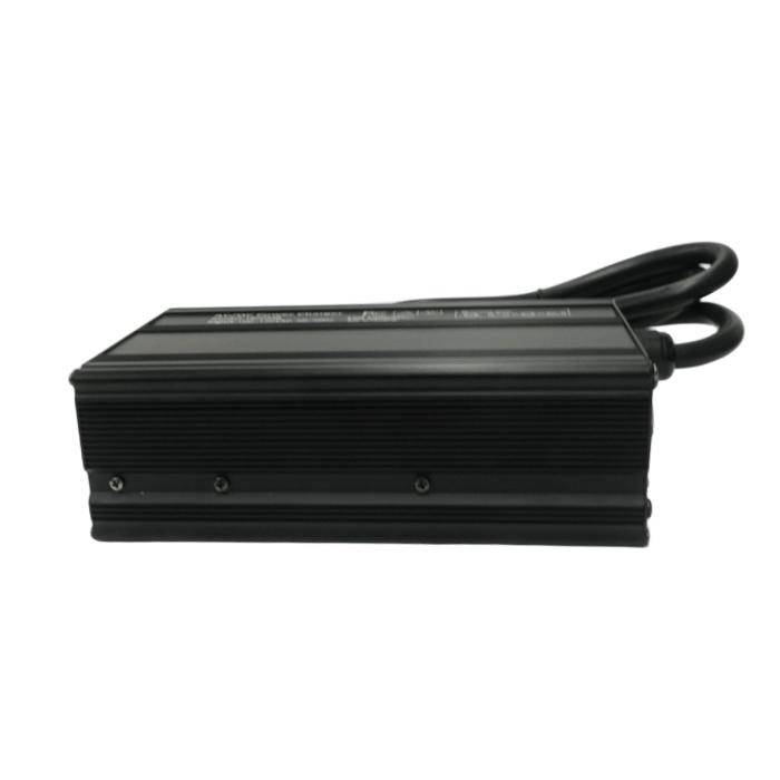 オリジナル バッテリー充電器 MBC-1235ADS リン酸鉄リチウムイオンバッテリー専用(DC12V) DC12V-35A 安全保護機能付き プリチャージモード搭載_2