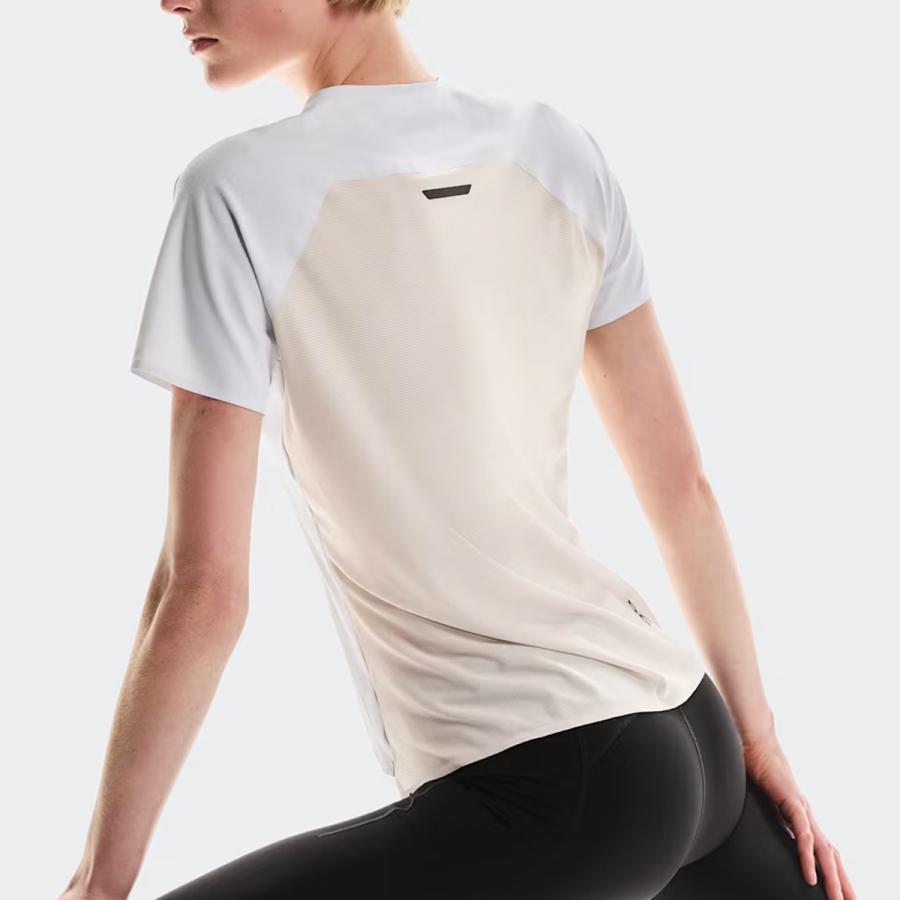 On（オン） On Performance-T パフォーマンスT レディース Tシャツ
