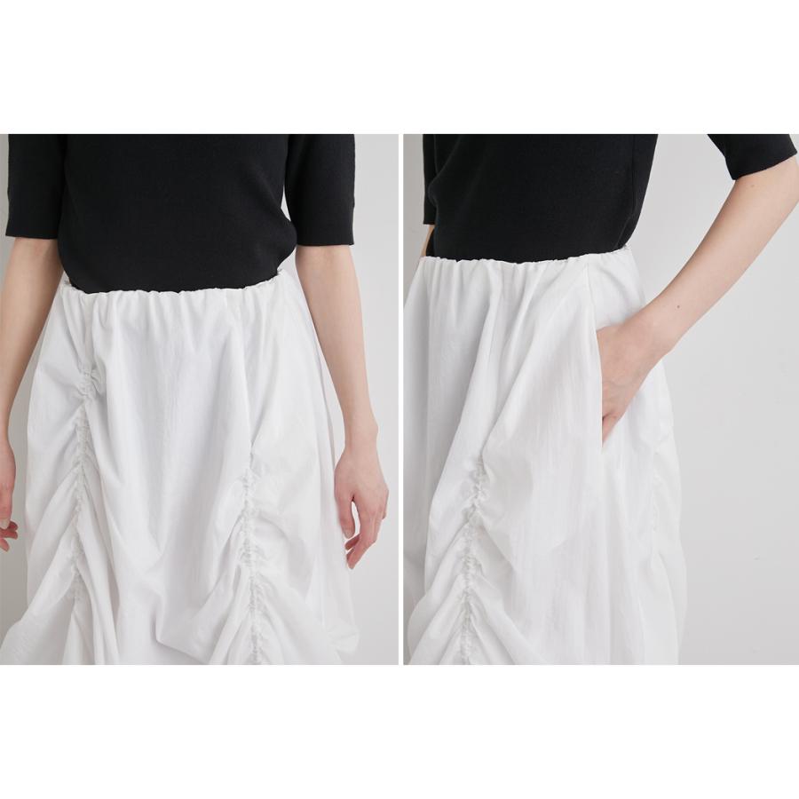 新品⭐︎emmi atelier撥水変形シャーリングスカート ホワイト0 emmi（エミ）の「【emmi atelier】撥水変形シャーリングスカート