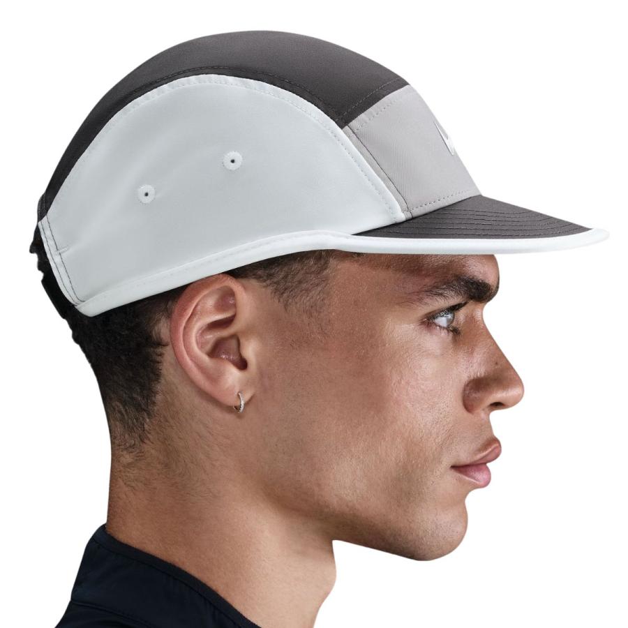 NIKE（ナイキ） NIKE Dri-FIT フライ アンストラクチャード スウッシュ