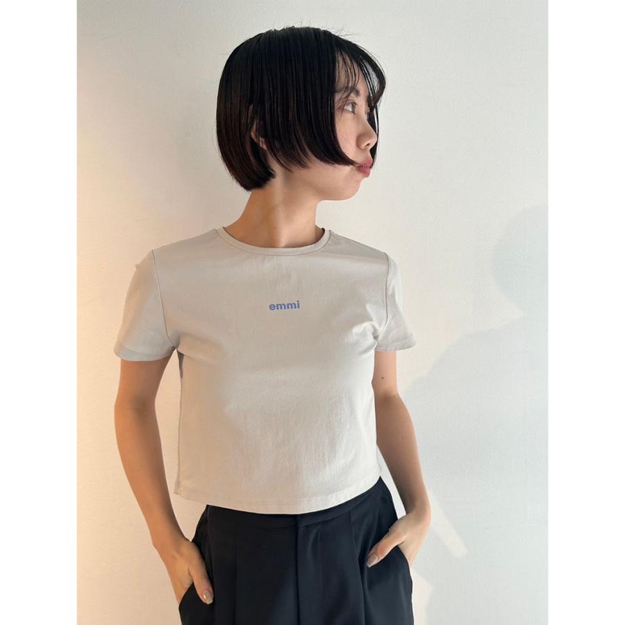 エミ emmi emmi atelier emmiロゴミニTシャツ レディース 春 夏 グレー ホワイト ピンク 接触冷感 ショート丈 カジュアル 半袖 シャツ ヨガ 13WCT241088｜mario｜03