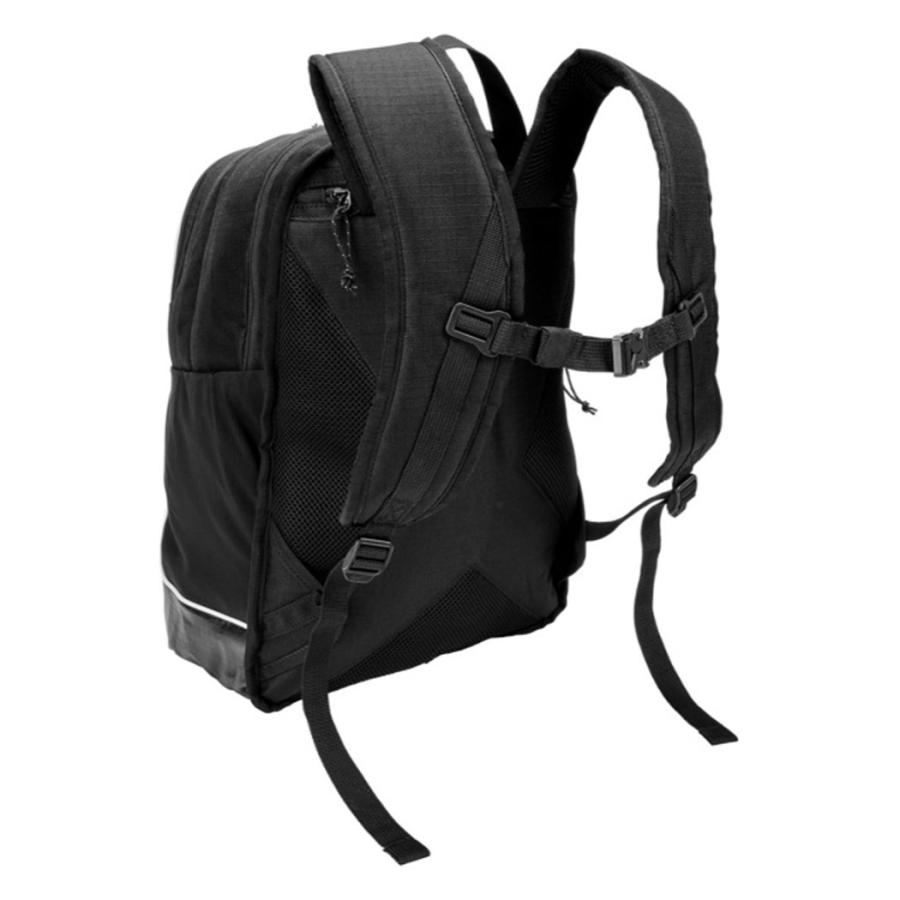 NIKE（ナイキ） トラック バックパック 27L ブラック 黒 スポーツ
