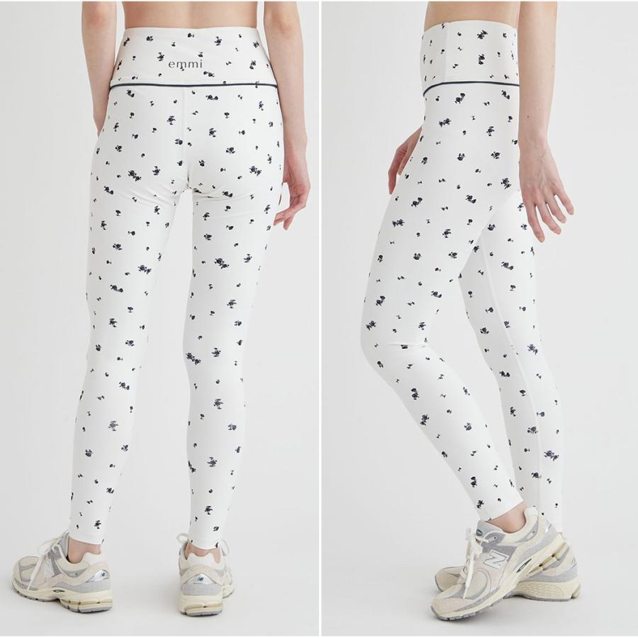emmi エミ emmi emmi yoga ミニフラワーUVカットレギンス レディース