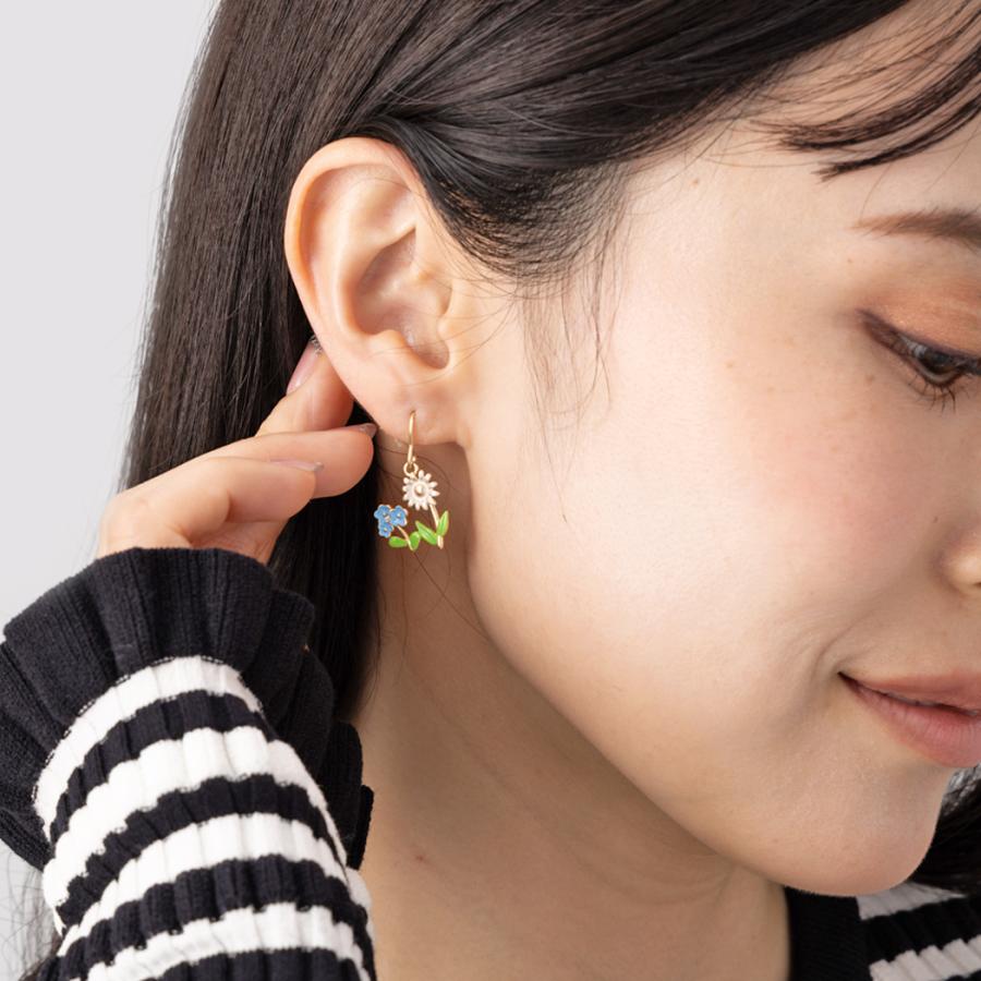 アヤトリエ Ayatorie お花畑のピアス ピアス アクセサリー お花