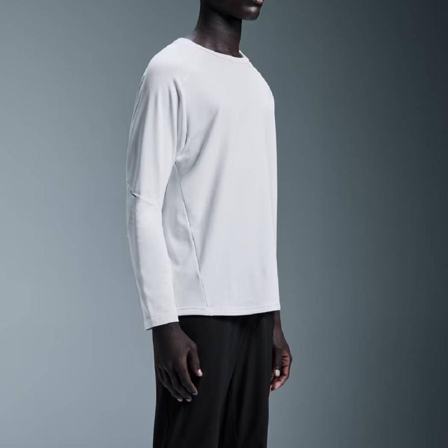 On オン Focus Long-T フォーカスロングT メンズ 秋 冬 ホワイト