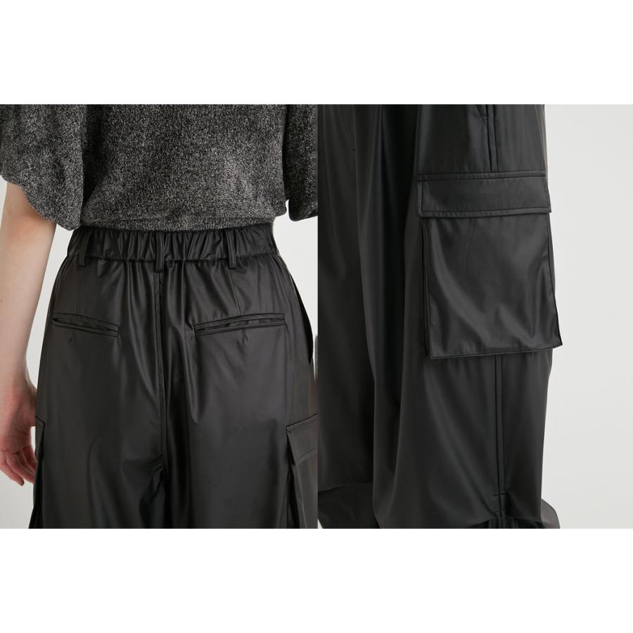 emmi エミ タックドロストフォルムカーゴパンツ レディース ブラック