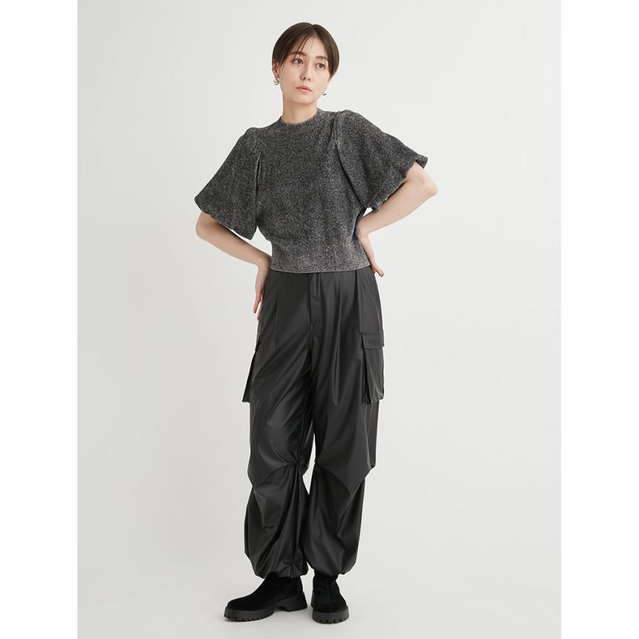emmi エミ タックドロストフォルムカーゴパンツ レディース ブラック