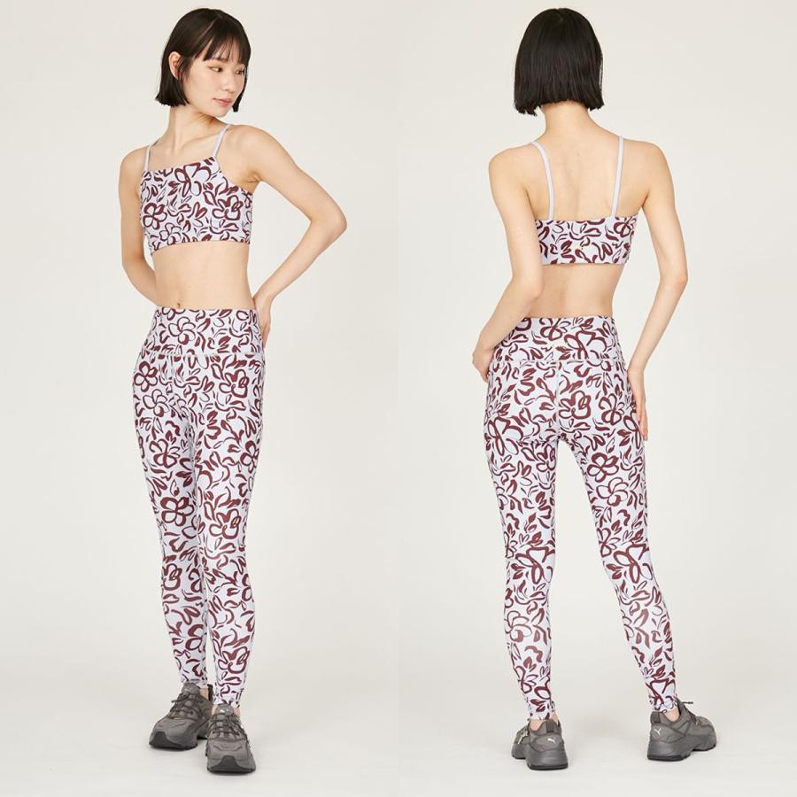yoga（エミヨガ） emmi yoga】emmiオリジナルアート柄レギンス　ブラトップセットアップ 【emmi エミ 4点セット set Active Happy ヨガ ヨガ・ピラティス