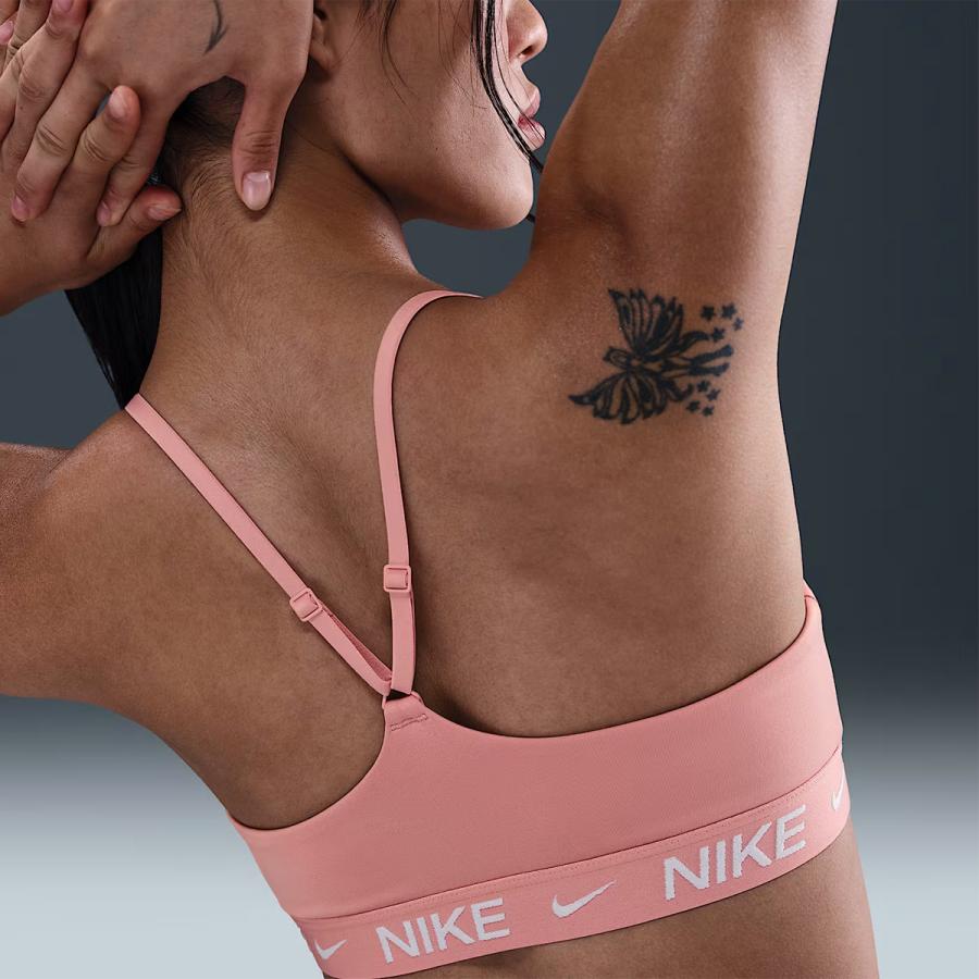 NIKE（ナイキ） インディ ライトサポート パッディド アジャスタブル