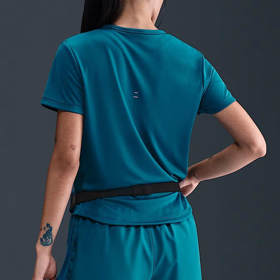 NIKE（ナイキ） NIKE Dri-FIT テンポ スウッシュ ラン ショート