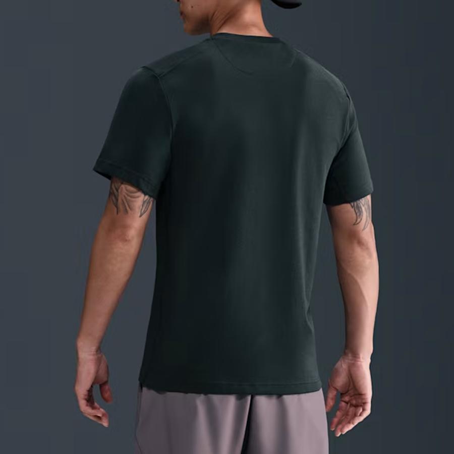 NIKE（ナイキ） NIKE Dri-FIT プライマリー トレーニング Tシャツ