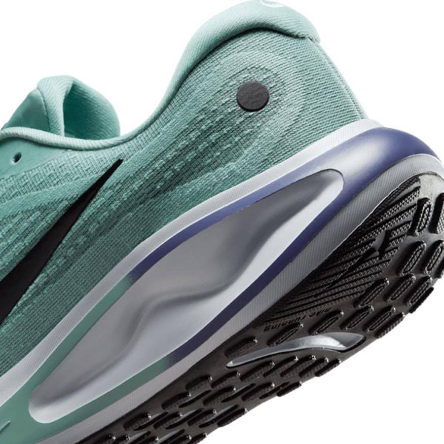 ナイキ NIKE JOURNEY RUN ジャーニー ラン メンズ グリーン スポーツ ランニングシューズ ランシュー FN0228010 NIKE（ナイキ） NIKE JOURNEY RUN ジャーニー ラン メンズ グリーン