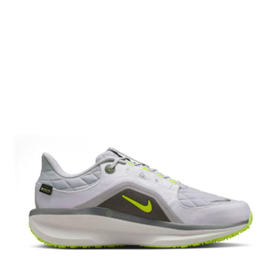 新品未使用Nike エア ウィンフロー 11 ゴアテックス25㎝ NIKE（ナイキ） NIKE AIR WINFLO 11 GTX エアウィンフロー11