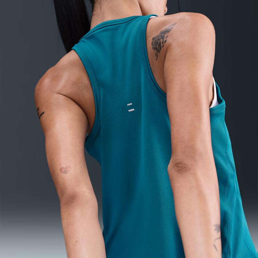 NIKE（ナイキ） NIKE Dri-FIT テンポ スウッシュ ラン ランニング