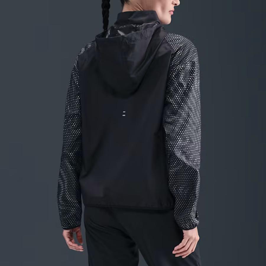 NIKE（ナイキ） テンポ REPEL フラッシュ ジャケット レディース