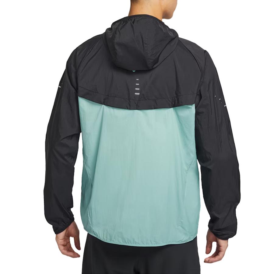 美品】NIKE ストライド レペルUV ランニングジャケット L ブラック軽量 NIKE（ナイキ） ストライド レペル UV ランニングジャケット メンズ