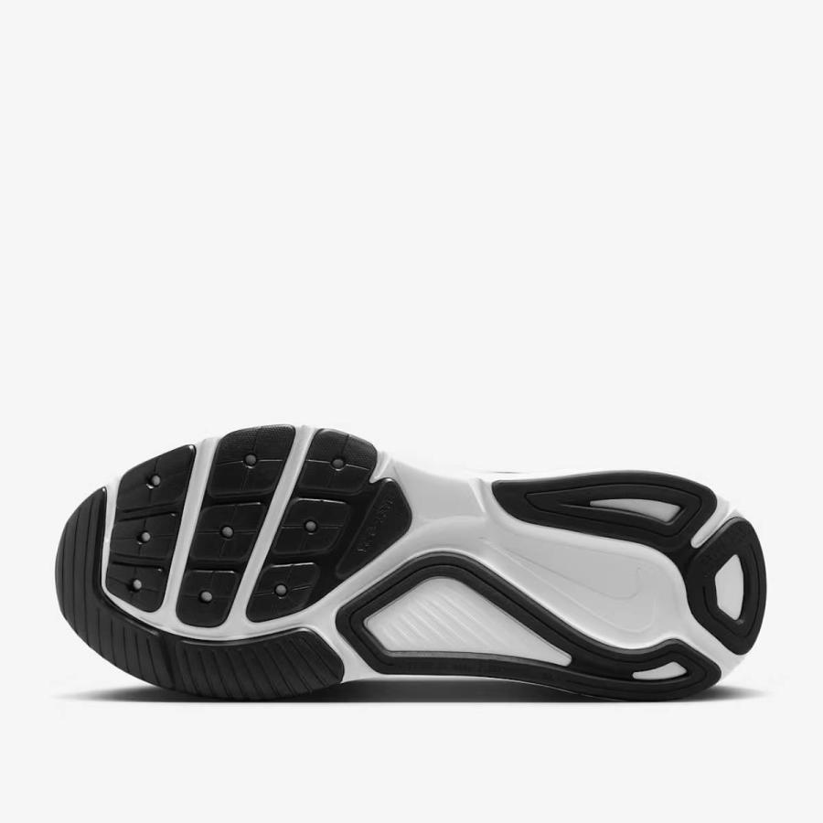 NIKE（ナイキ） NIKE STRUCTURE 26 ストラクチャー 26 メンズ ブラック