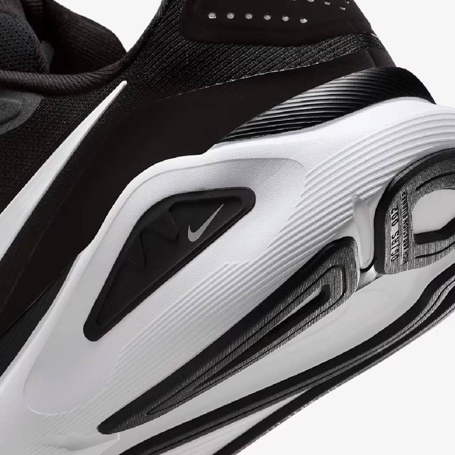 NIKE（ナイキ） NIKE STRUCTURE 26 ストラクチャー 26 メンズ ブラック