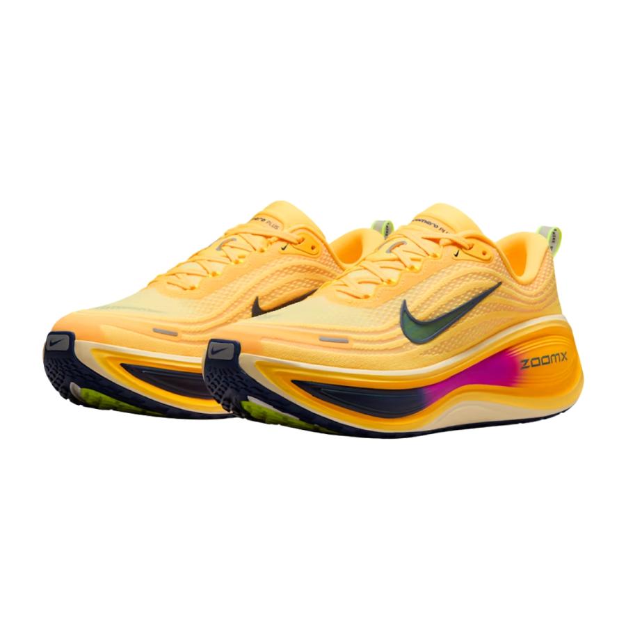 NIKE（ナイキ） ボメロ プラス スポーツ ランニングシューズ