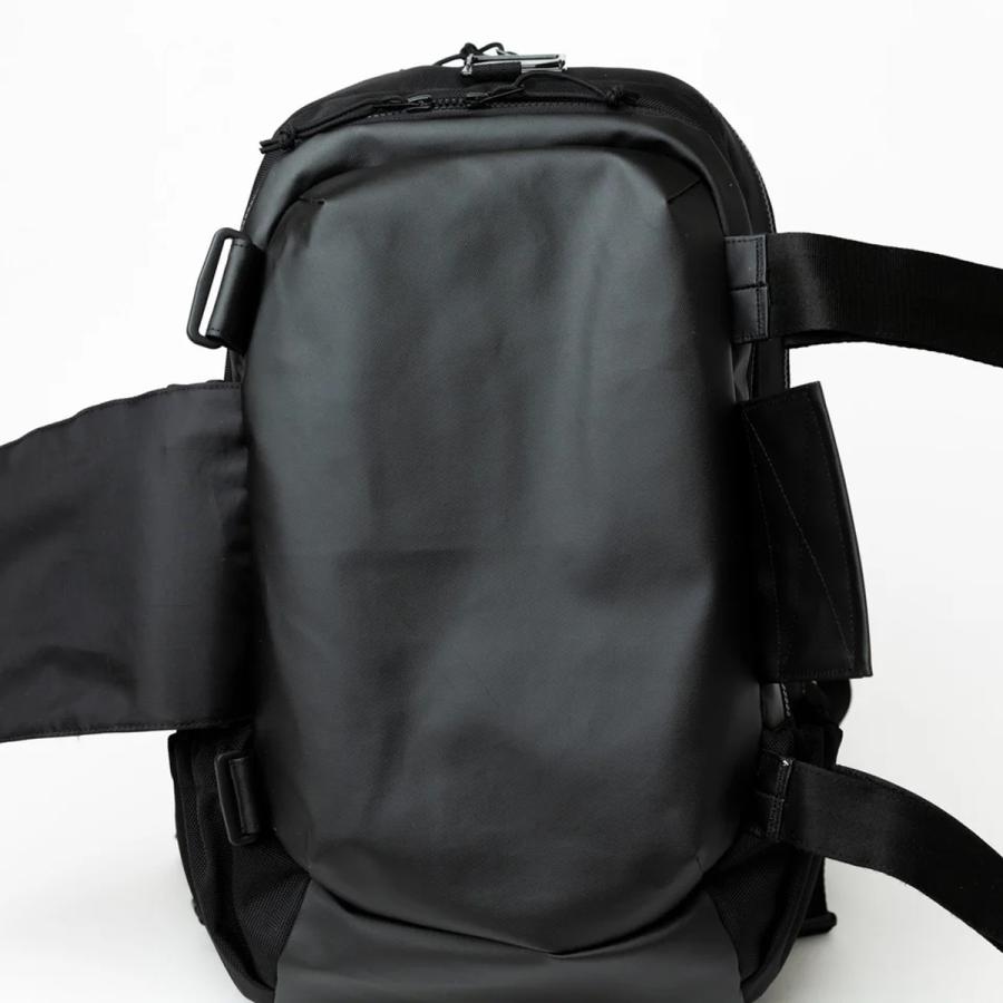 NEW ERA（ニューエラ） スケートボード アーバンパック 33L TPU
