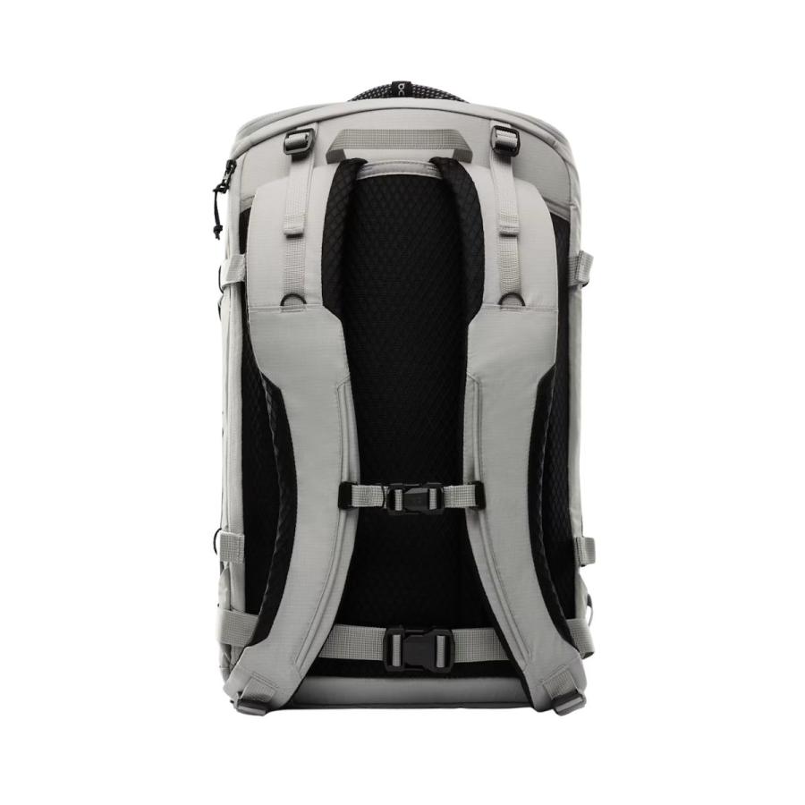 On（オン） On Speed Pack 30L スピードパック Glacier Black ユニ