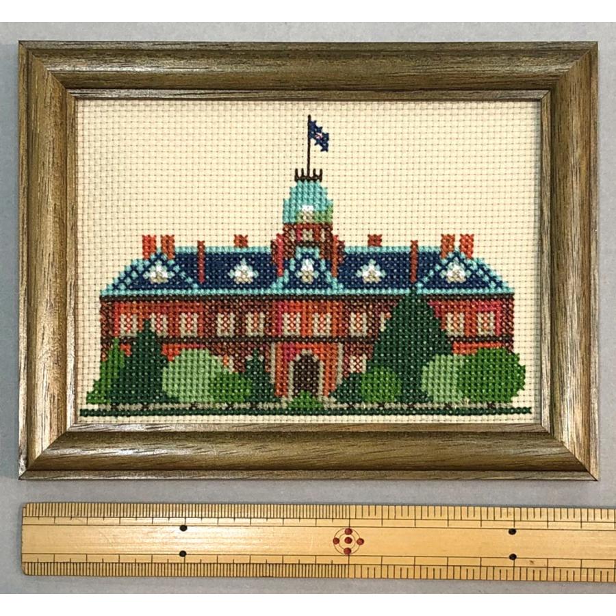 un deux 半幅帯 麻100%黒 赤 つばき刺繍　新品 un deux 半幅帯 麻100%黒 赤 つばき刺繍 新品 un deux 半幅帯 麻