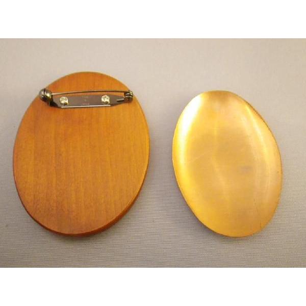 メール便可 木のブローチ台 楕円 大 茶 マリヤオリジナル商品 日本製