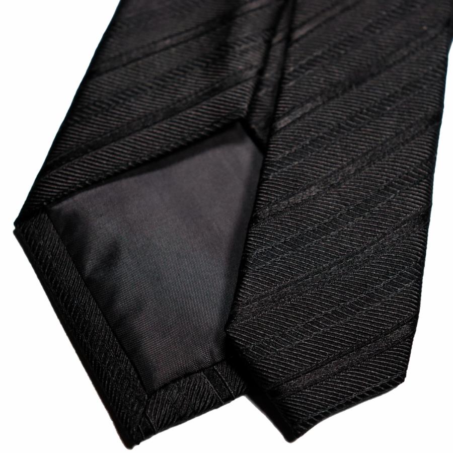 超 ロングサイズ 大きい方用 全長 約 170cm フォーマル 礼装 ブラ ンド MICHIKO LONDON ミチコロン ドン ストライプ 黒 ネクタイ 大剣巾 8cm |  | 04