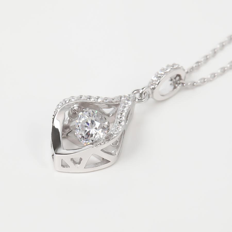 SWAROVSKI（スワロフスキー） ダンシングストーン ネックレス 揺れる