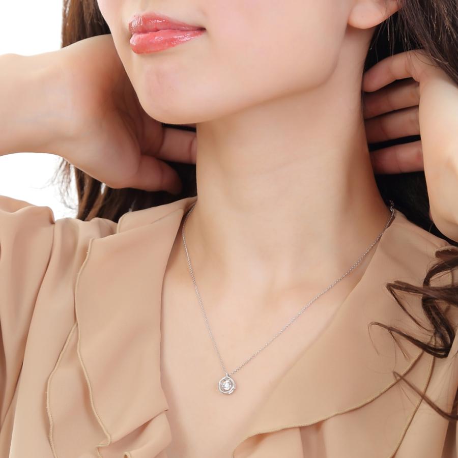 SWAROVSKI ダンシングストーン ネックレス 揺れる SWAROVSKI ダンシングストーン ネックレス 揺れる