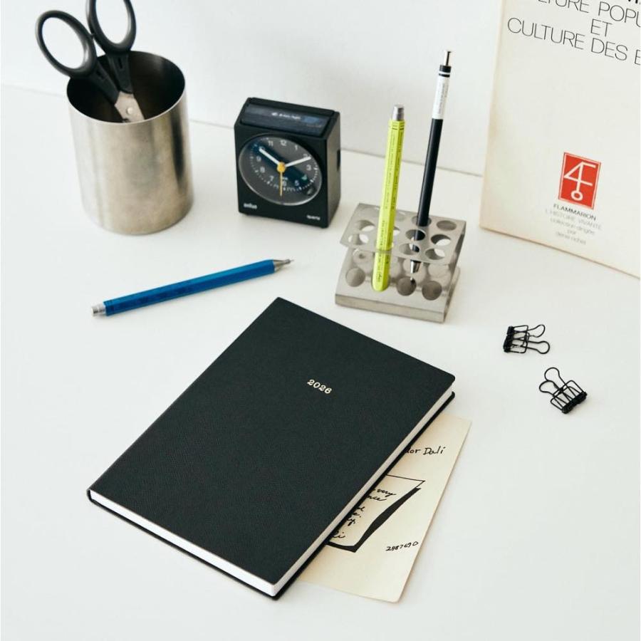 EDiT 手帳 2026 スケジュール帳 2026年3月始まり 週間ノート手帳 セミA5 三分割週間バーチカルスープル・プリュス 春始まり 日記 PUカバー 型押し | MARK'S | 13