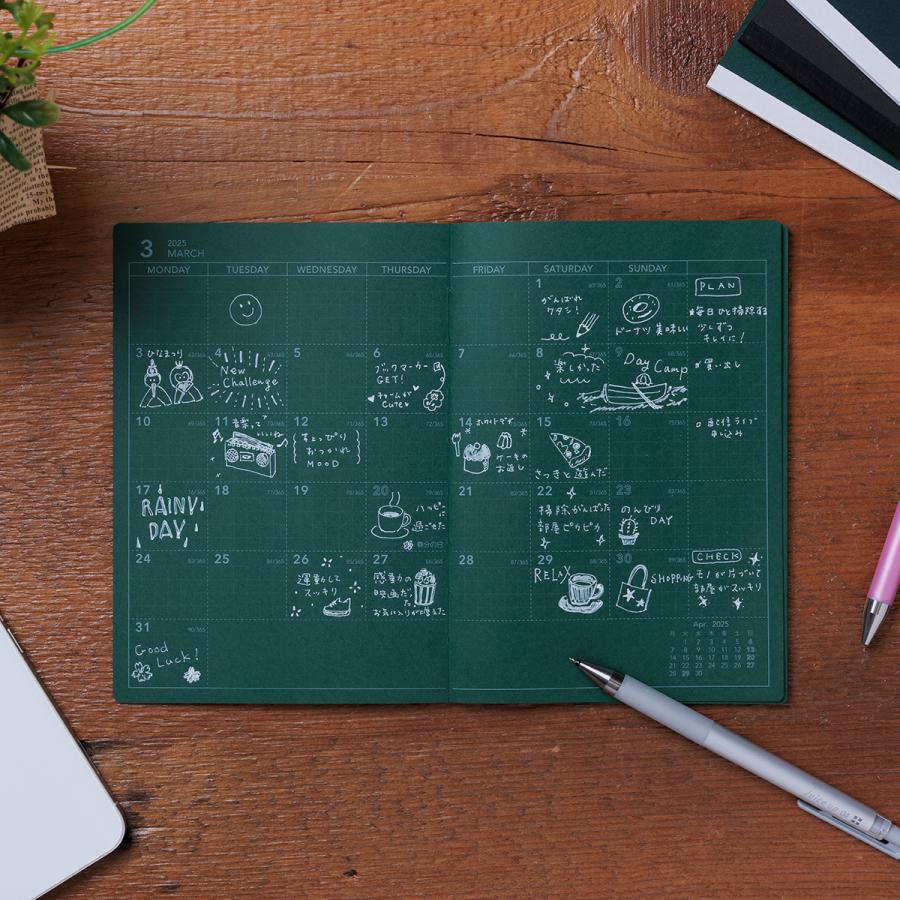 PILOT（パイロット） 手帳 2026 スケジュール帳 2025年12月始まり 月間
